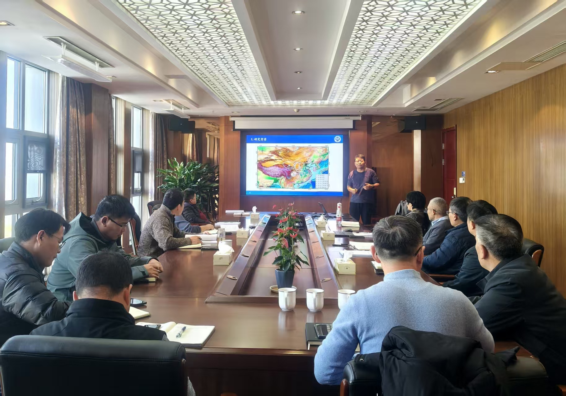 产学研协同解码江河史 ——队邀请南京大学、河南大学开展专题研讨